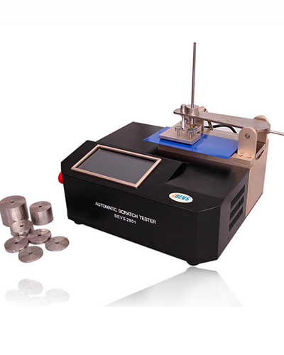 Scléromètre automatique pour tests superficiels de résistance à la rayure